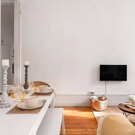 Apartment With 3 Bedrooms In Lisboa With Wifi リスボン
