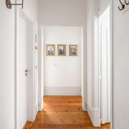 Apartment With 3 Bedrooms In Lisboa With Wifi Apartment *